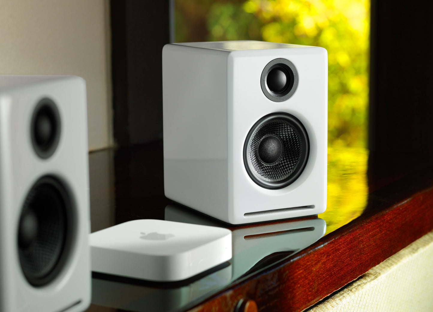 Audioengine A2+ 2025升級版 主動式立體聲藍牙書架喇叭-白色 Audioengine A2+ (AptX HD version, Type C) Power Wireless Speaker - White