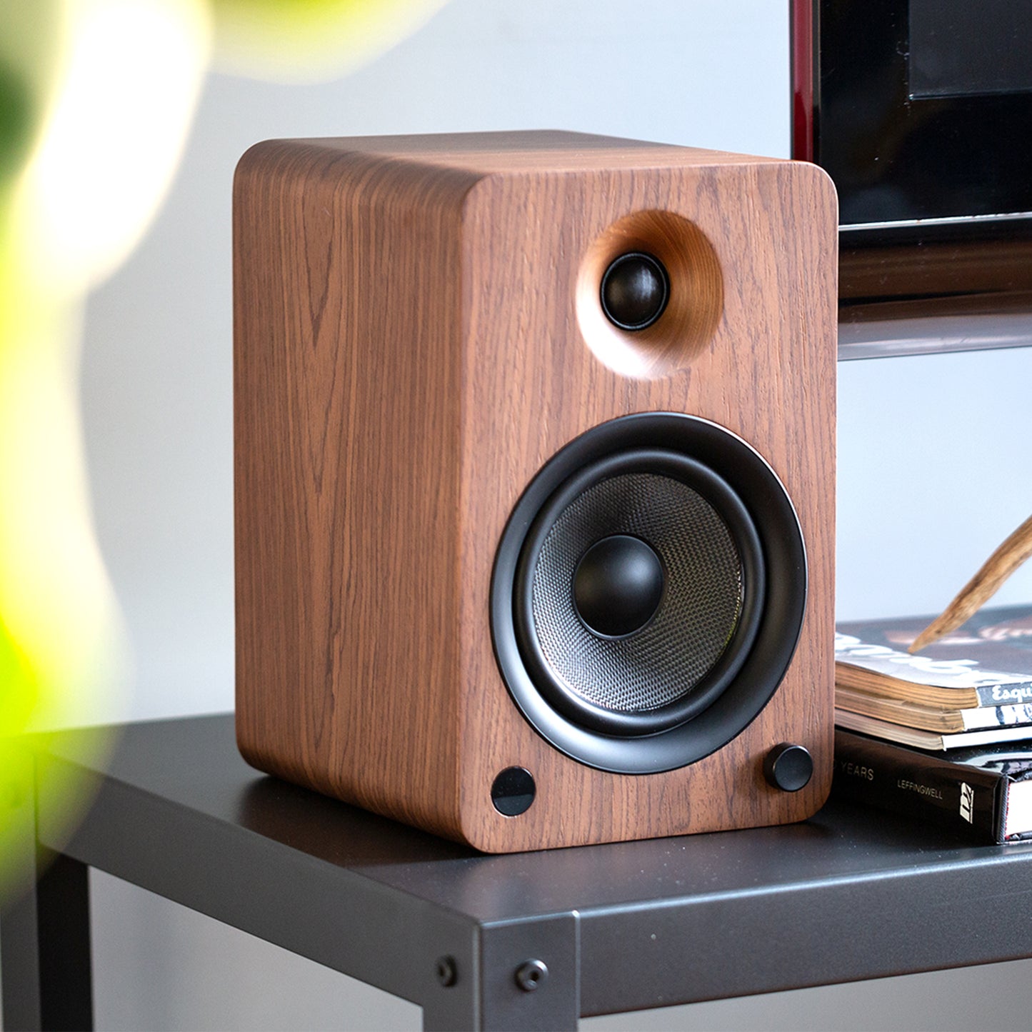 Kanto - YU6 Bluetooth Active Speaker Bamboo