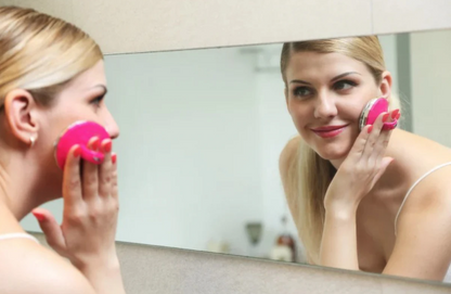 Oreadex - OD960 Facial Whitening and Anti-Aging Massager (Rose Red)